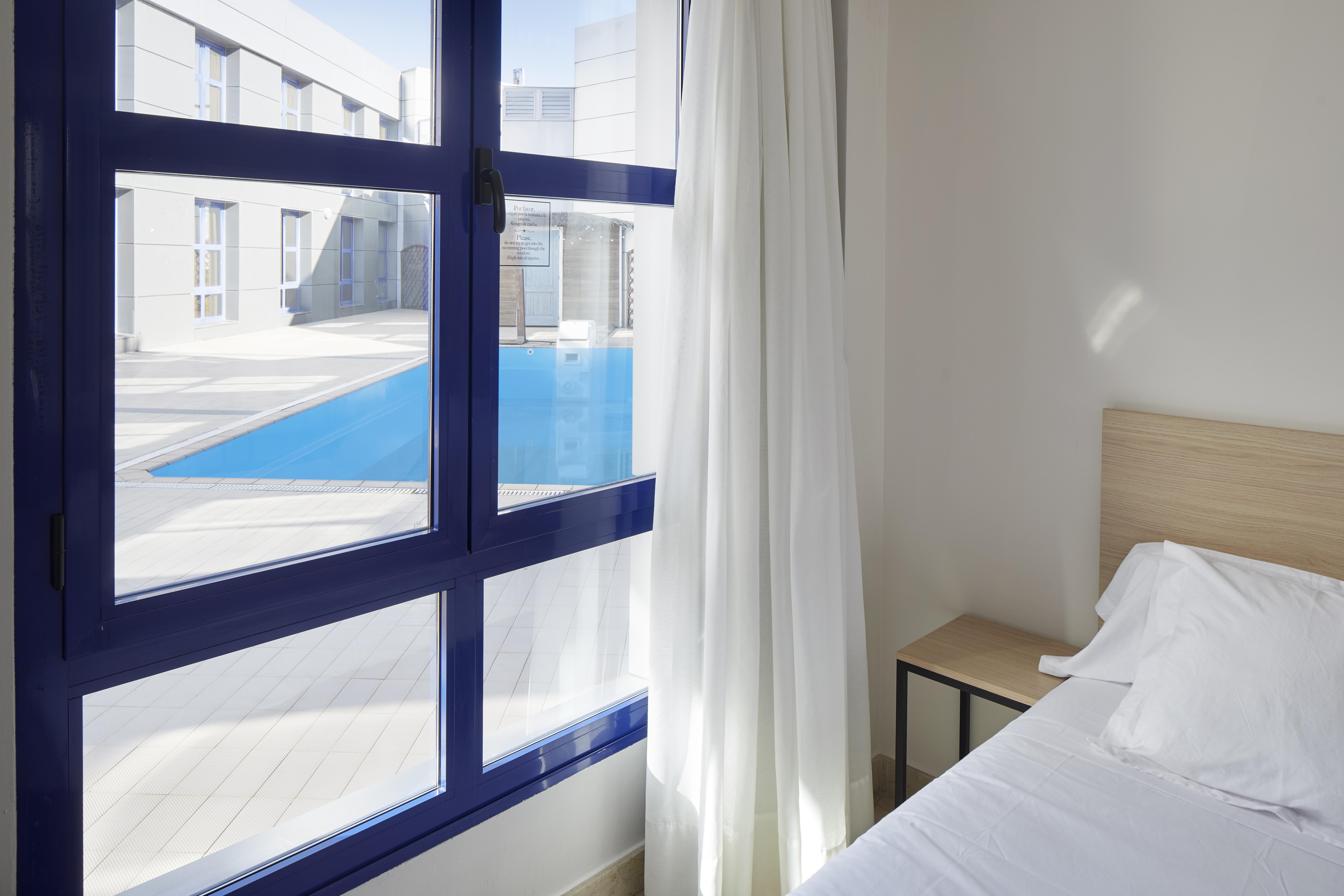 Iraipe Logrono Hotel Buitenkant foto