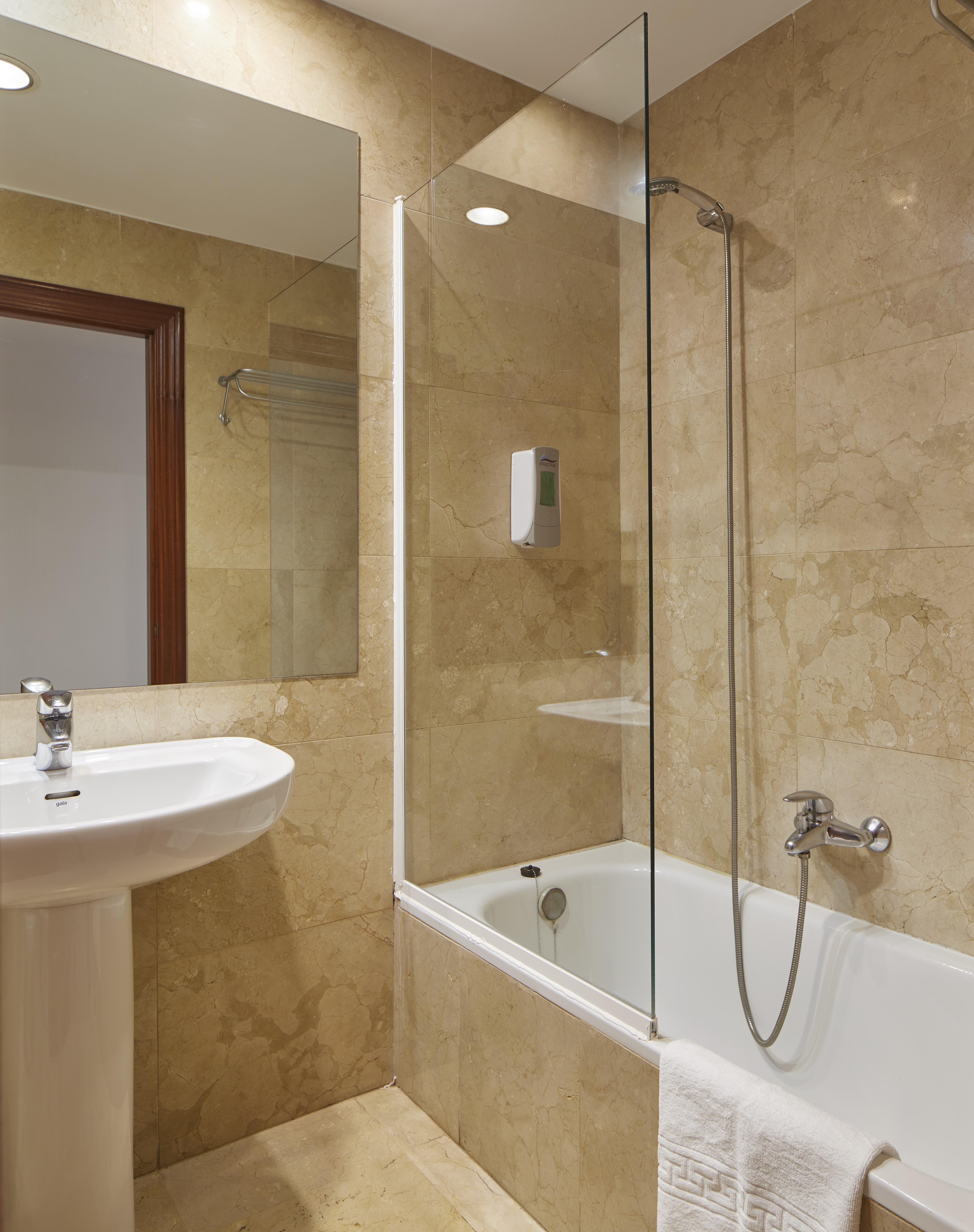 Iraipe Logrono Hotel Buitenkant foto