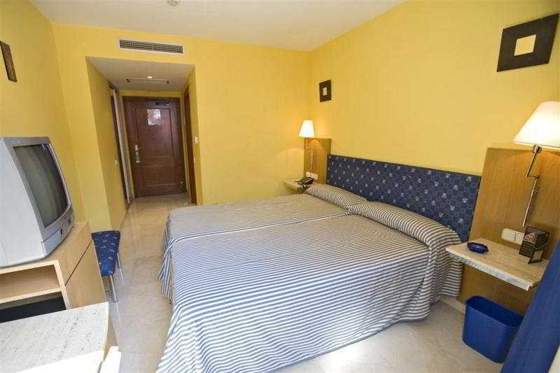 Iraipe Logrono Hotel Buitenkant foto